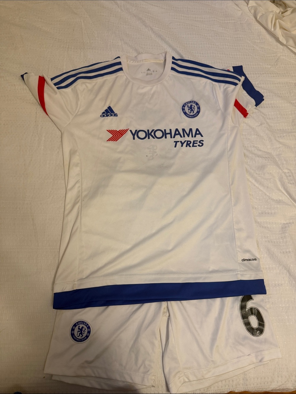 Chelsea 2015/16 Baba Rahman #6 Signed jersey — in person autograph — Adidas L